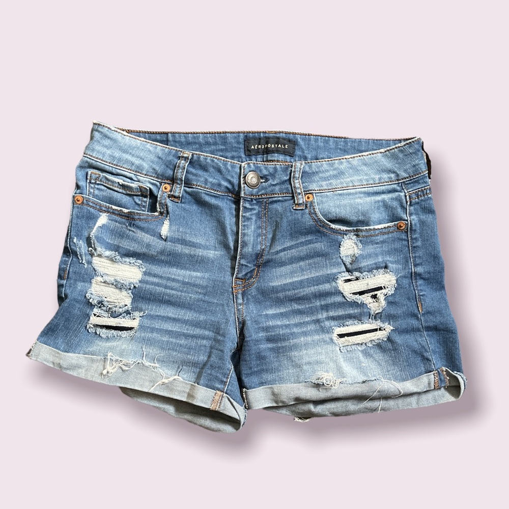 Aeropostal Seriously Stretchy Low-Rise Denim MIDI Shorts - Picture 1 of 2